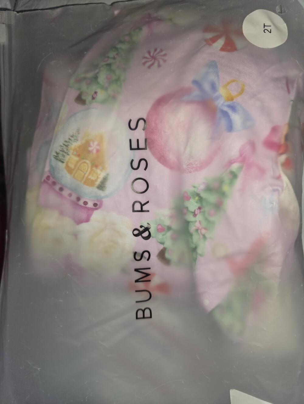 Bums & Roses Christmas Pjs - Picture 2 of 2